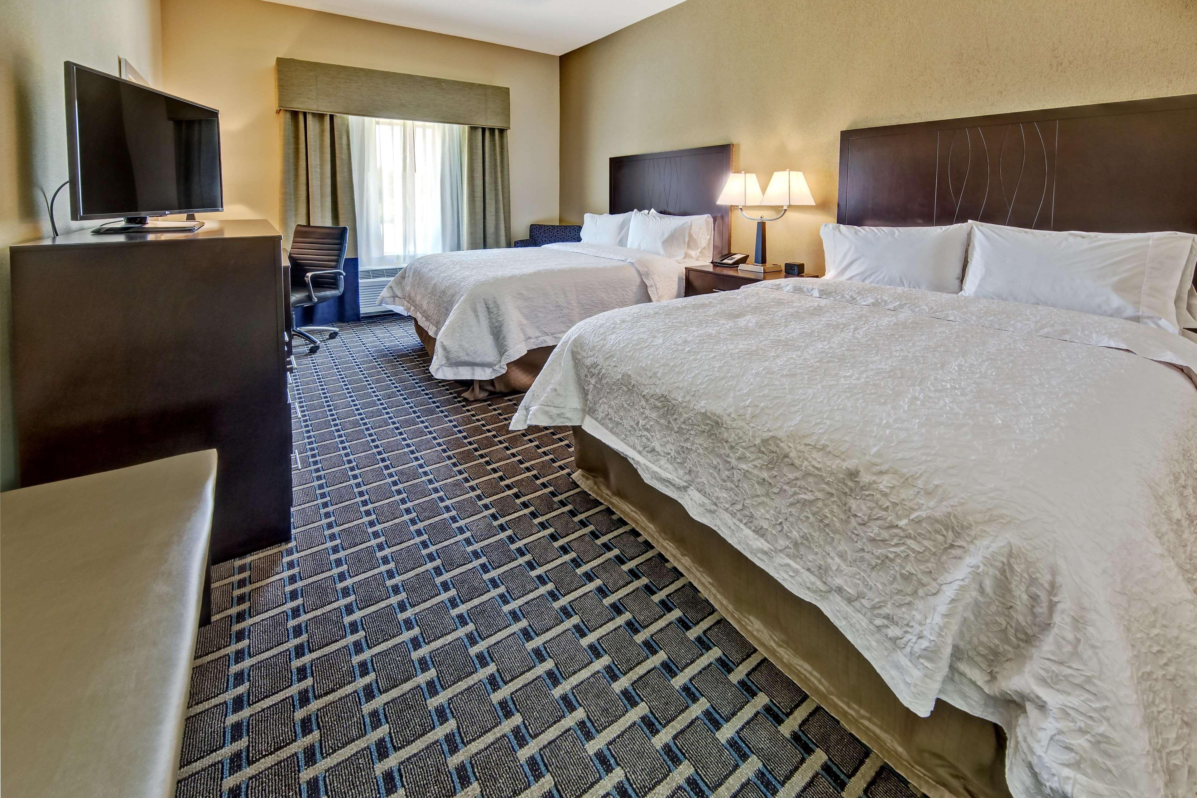 Hampton Inn Indianola ภายนอก รูปภาพ